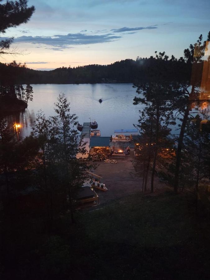 Nestor Falls Muskie Bay Resort מראה חיצוני תמונה