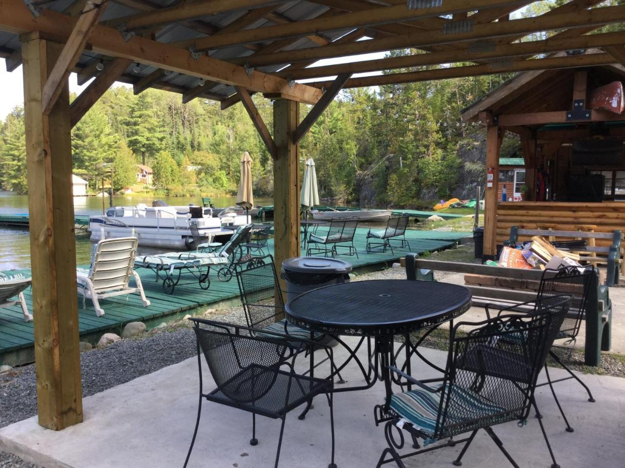 Nestor Falls Muskie Bay Resort מראה חיצוני תמונה